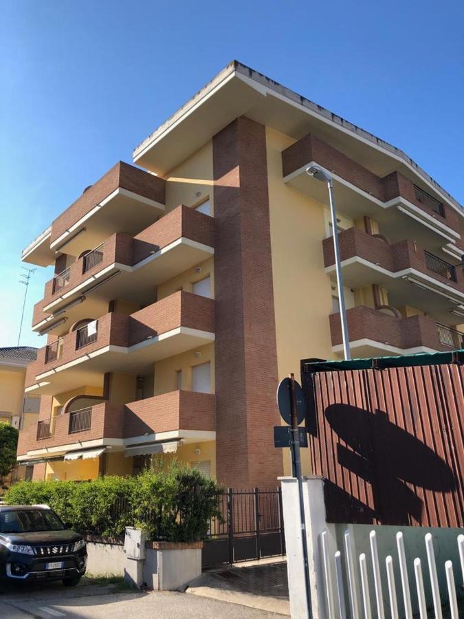 Appartamento Casa Vacanze 70M2 Alba Adriatica Ngoại thất bức ảnh